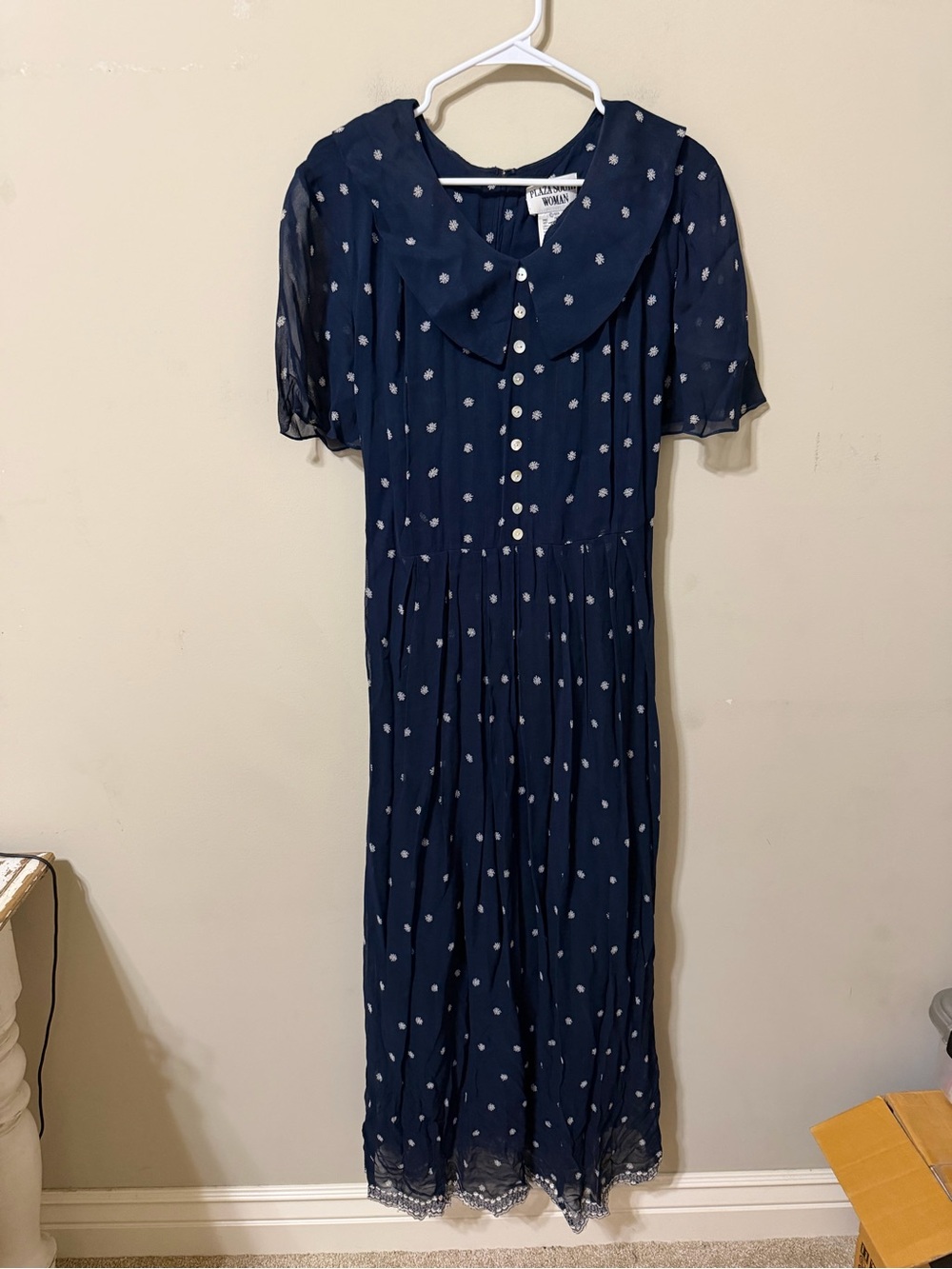 Plaza South woman 18 Vintage Navy Polka Dot Dress mesh overlay Peter Pan Collar